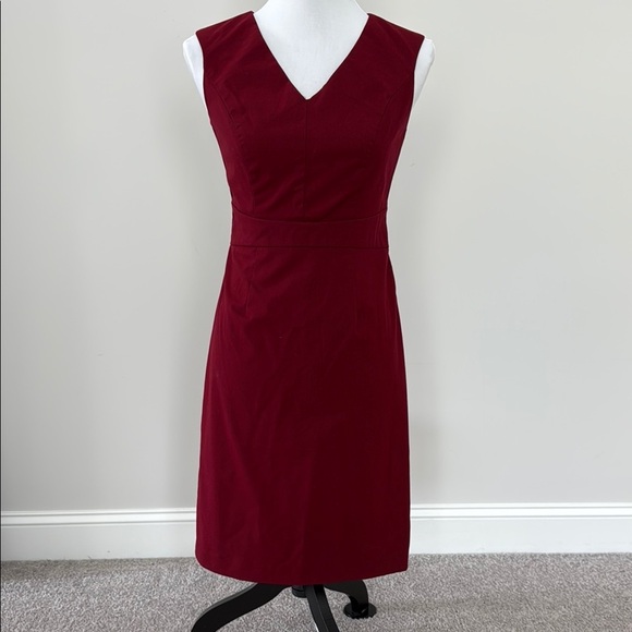 Mossimo Supply Co Red Vneck Midi Dress - Picture 1 of 6